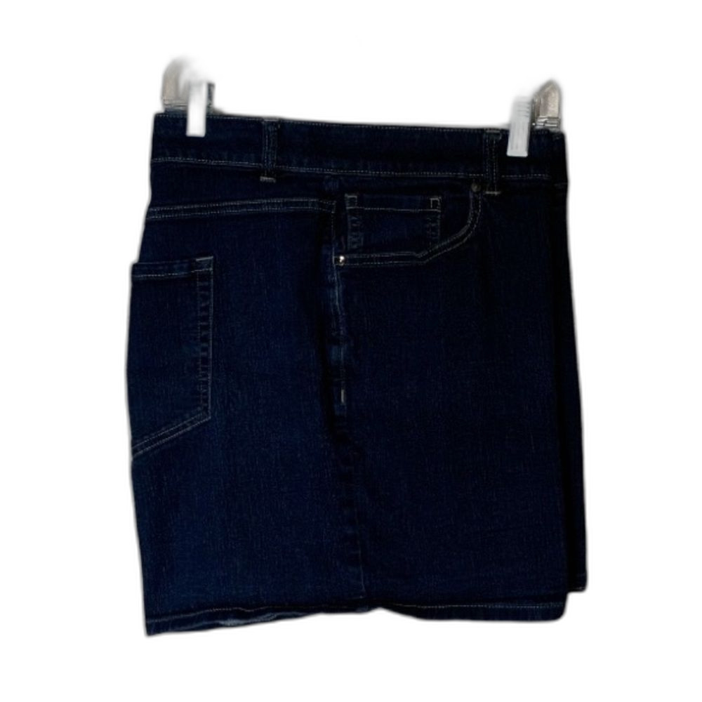 Lane Bryant Flex Magic Waistband Signature Fit Denim Jean BoyfriendShort Size 24